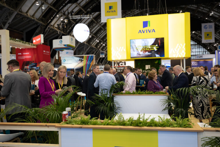 Busy stand
